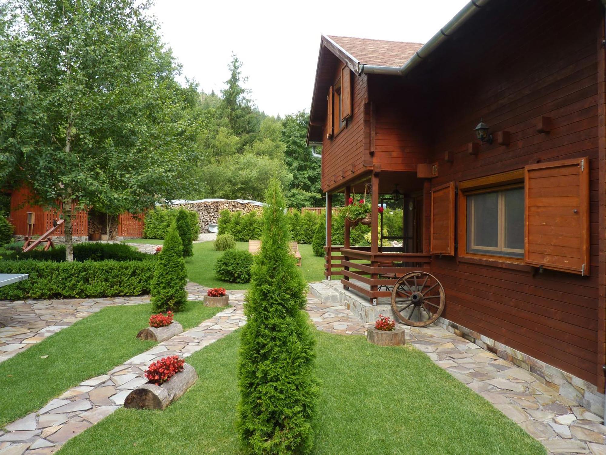 Vila Nagy Lak Sub Cetate Exteriér fotografie